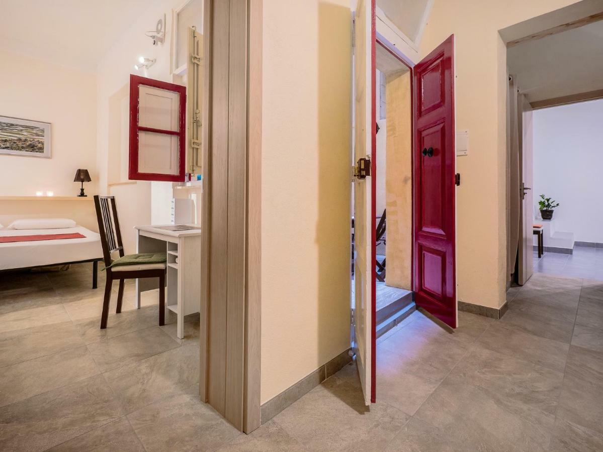 Valletta Main Street Apartment Buitenkant foto