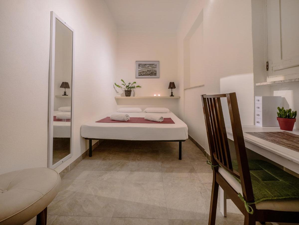 Valletta Main Street Apartment Buitenkant foto