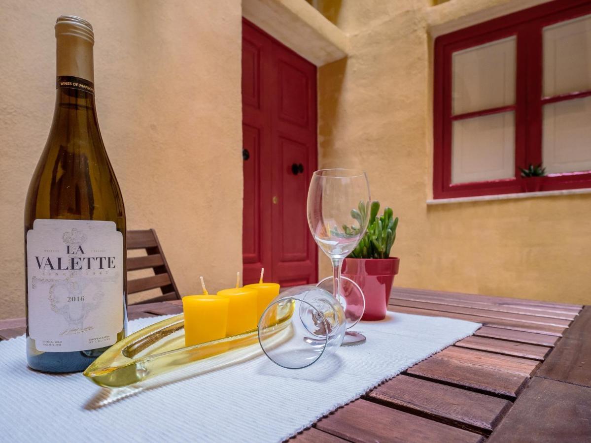 Valletta Main Street Apartment Buitenkant foto